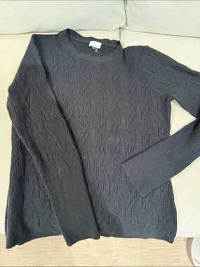 Ecru Black Cable-Texture Crewneck Sweater